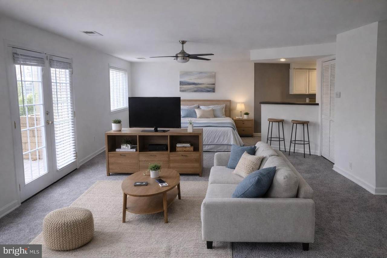 7512 Hawthorne - Photo 1