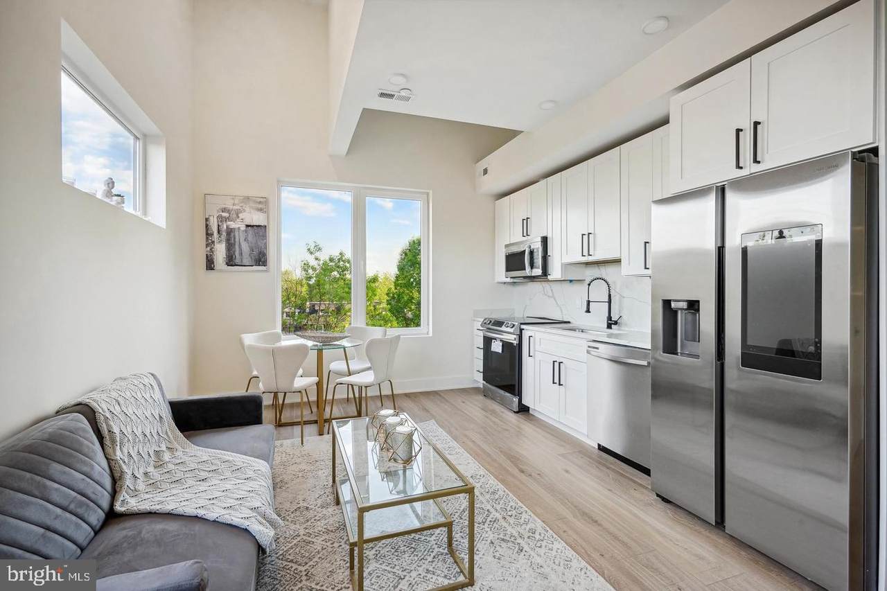 1307 Longfellow Street - Photo 1