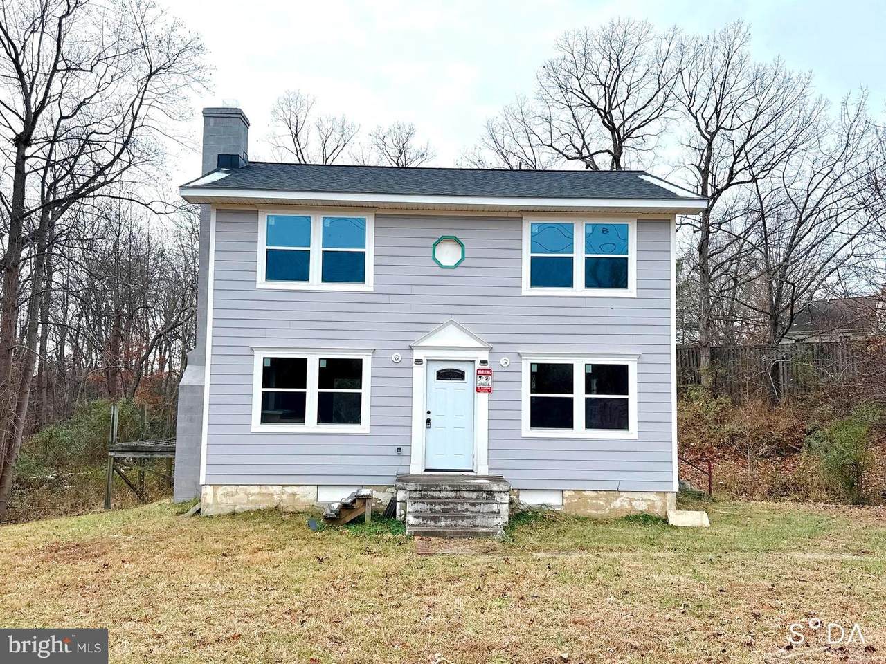 200 Clarke Court - Photo 1