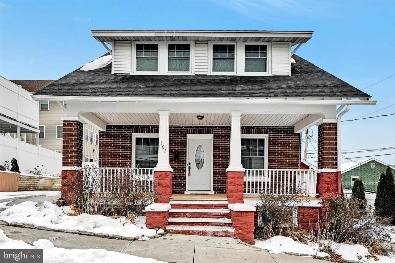 302 Fleet Street - Photo 1