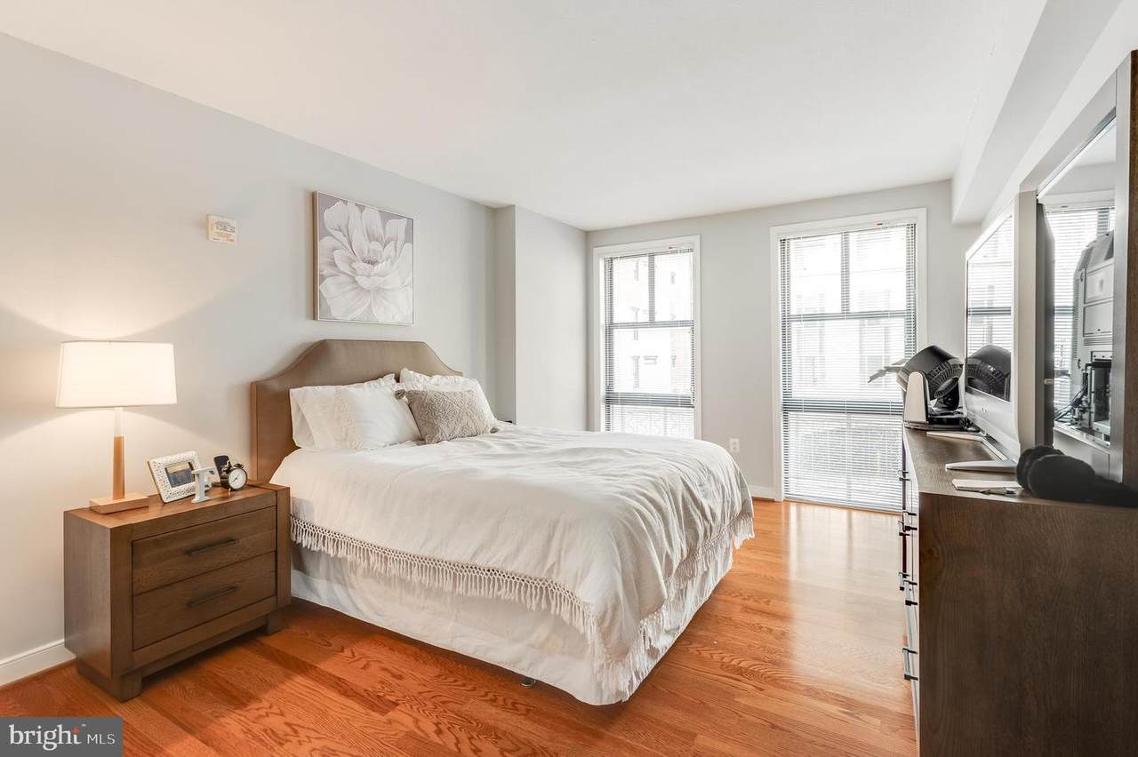 616 E Street - Photo 1