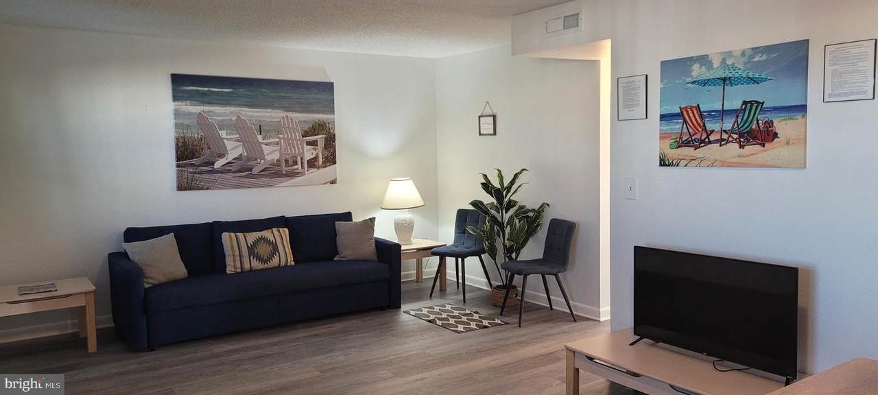 507 Robin Drive - Photo 1