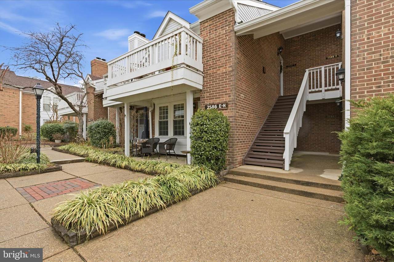 2586-E Arlington Mill Drive - Photo 1