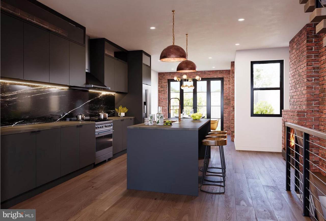 207 F Street - Photo 1