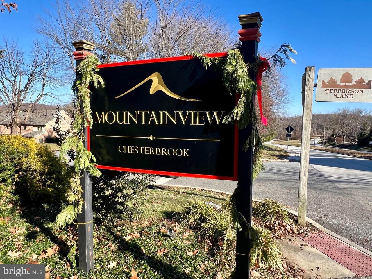 1701 Mountainview Drive - Photo 1