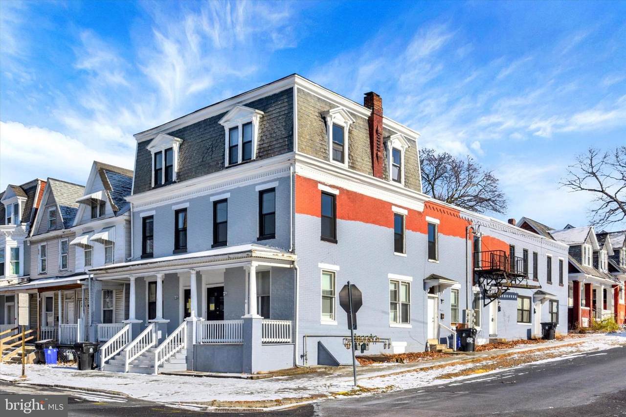 31-33 18TH Street - Photo 1