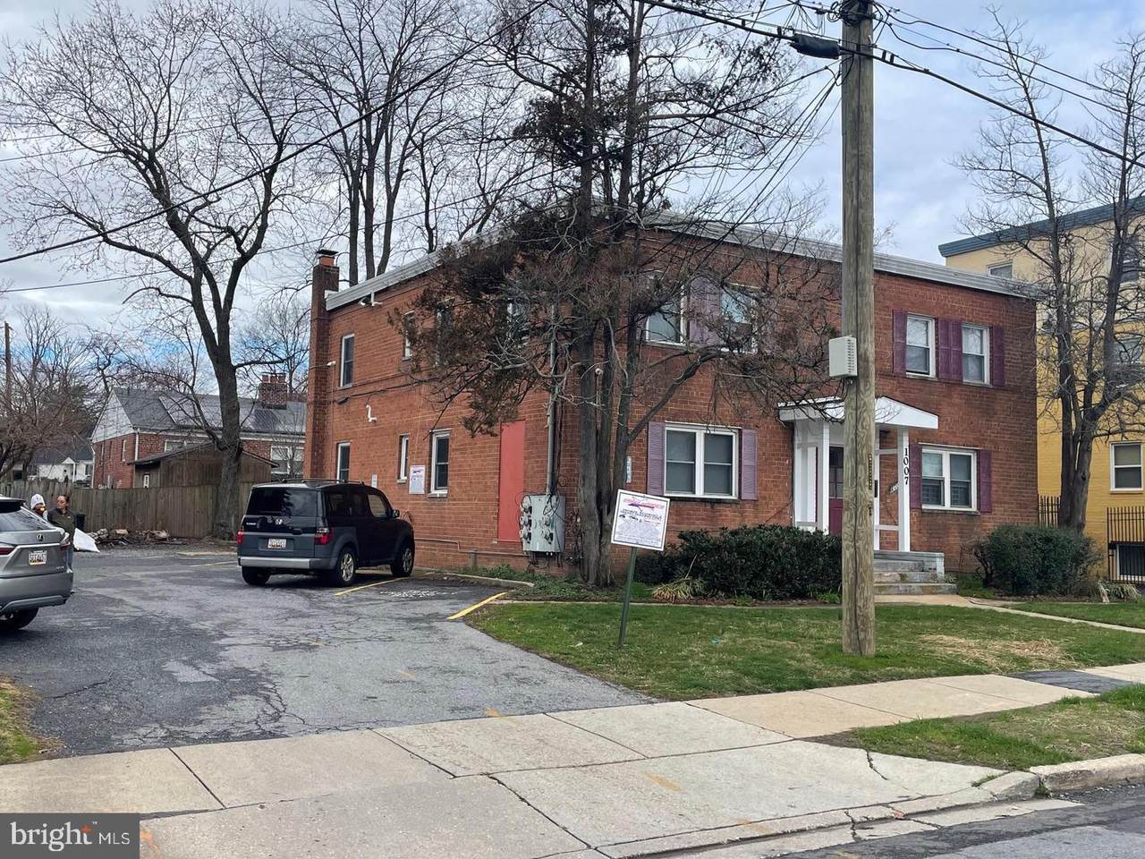 1007 University Boulevard - Photo 1