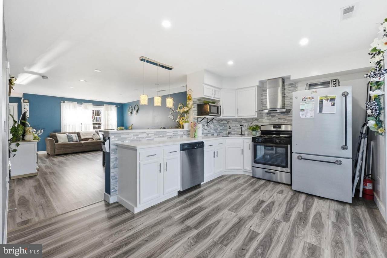 311 Beach Plum Court - Photo 1