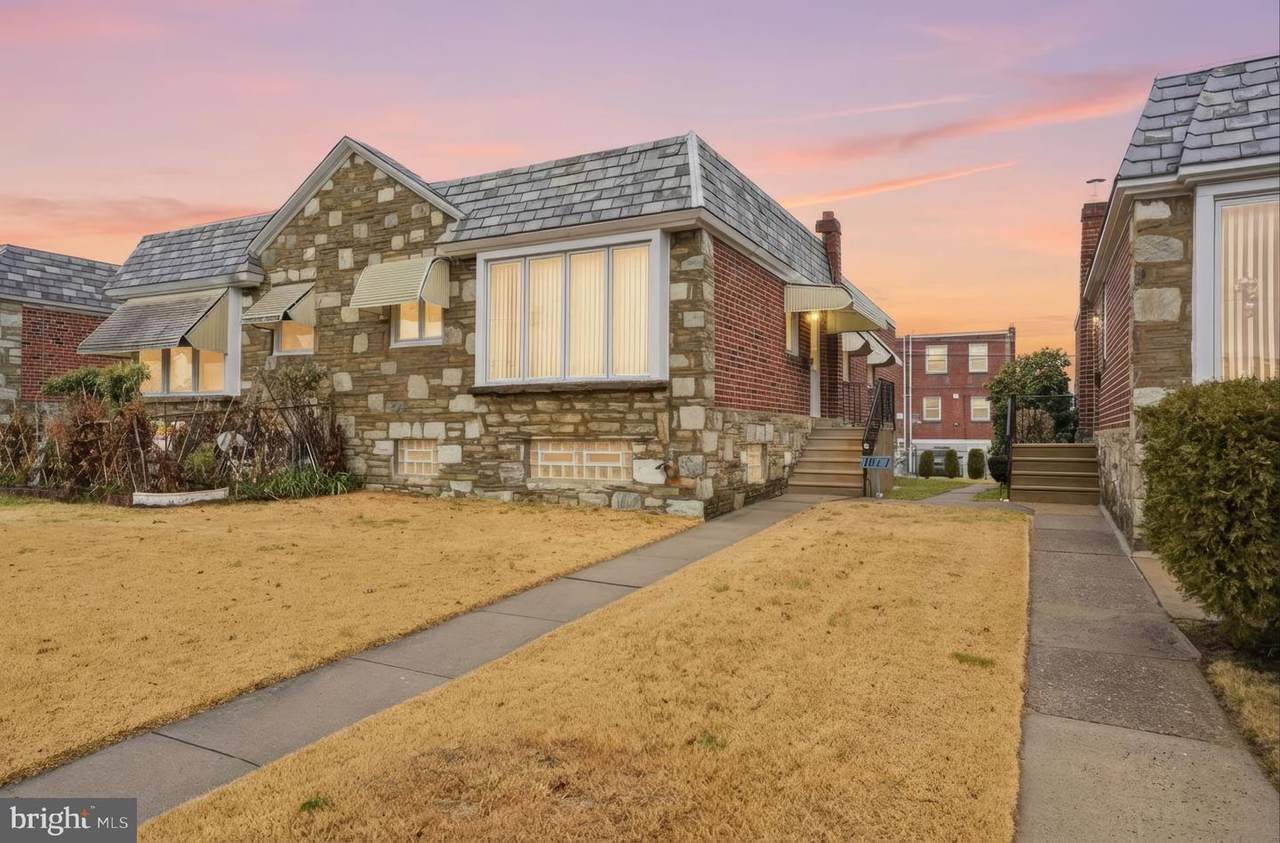 1027 Griffith Street - Photo 1