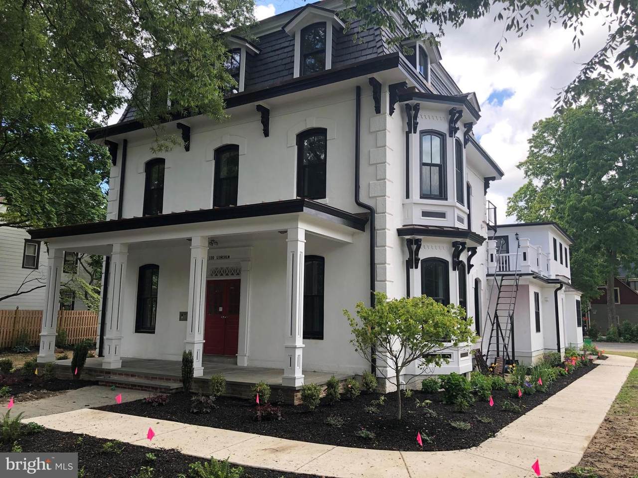 108 Centre Street - Photo 1