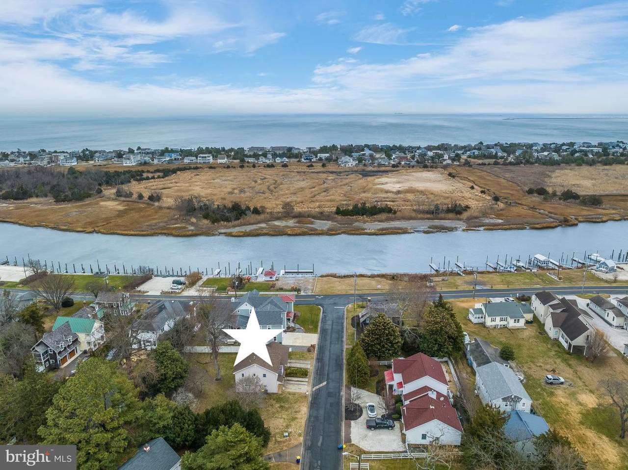 1/2 Harborview Road - Photo 1