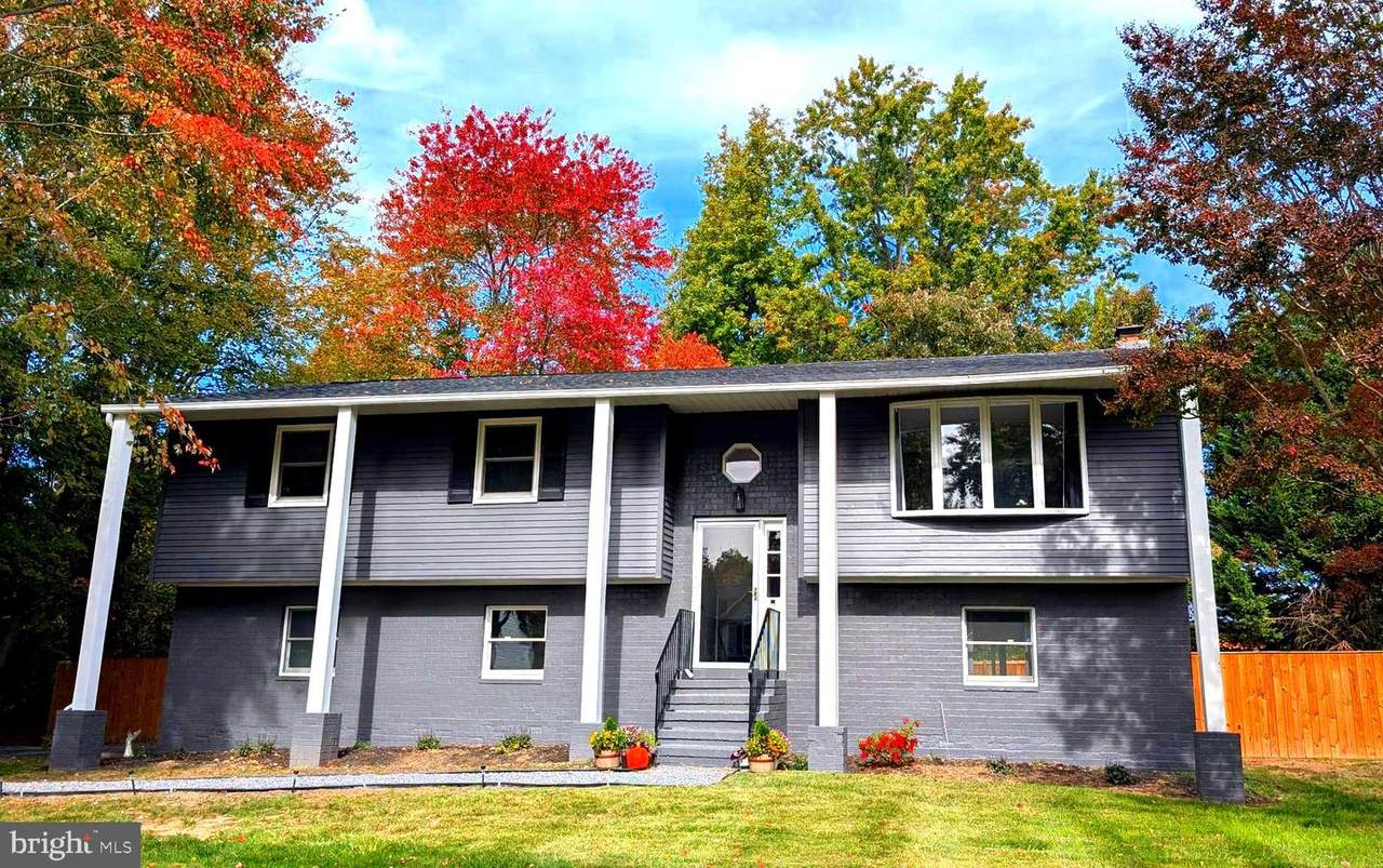 922 Petinot Place - Photo 1