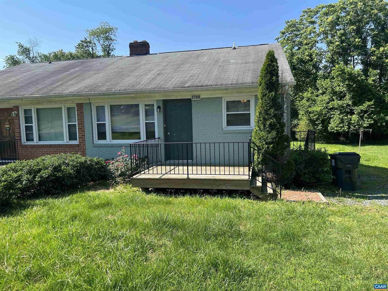 5677 Myrtle St - Photo 1