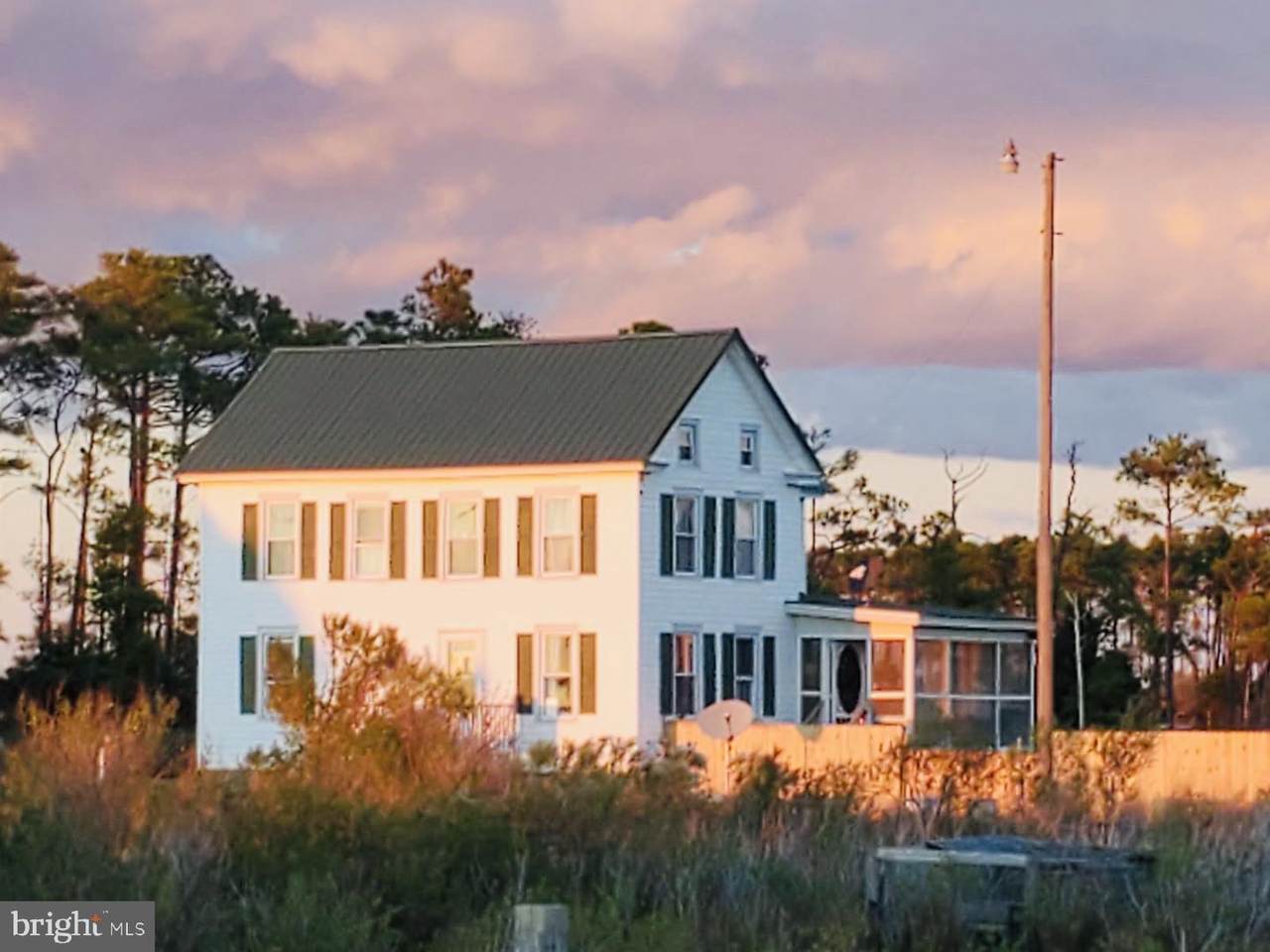 1511 Crocheron Road - Photo 1