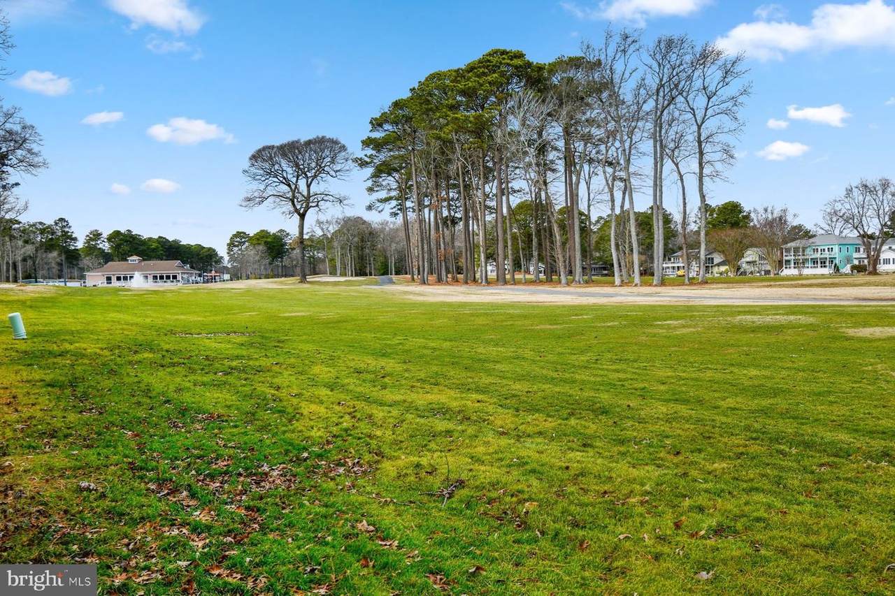 438 Ocean Parkway - Photo 1