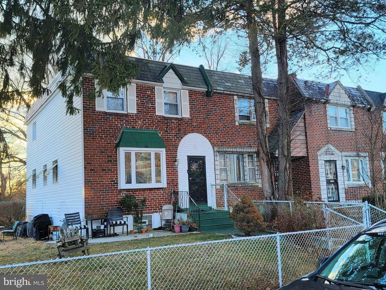 8602 Rugby Street - Photo 1