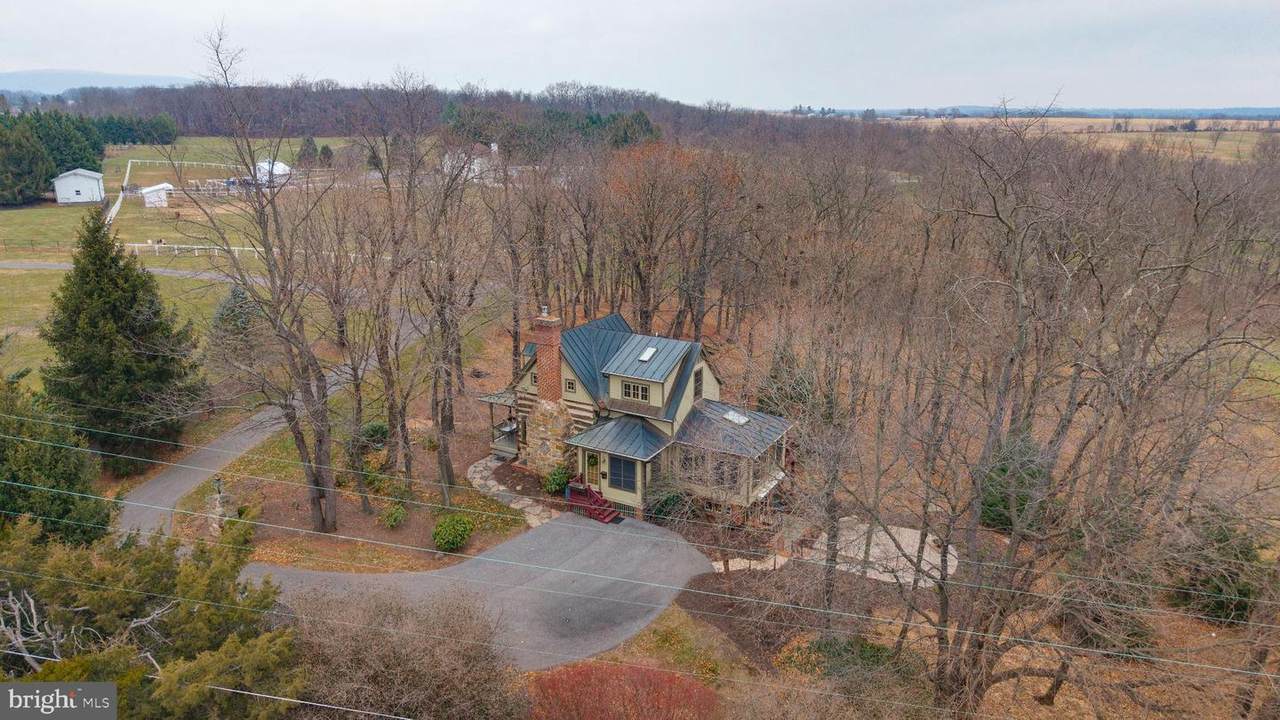 13237 Creagerstown Road - Photo 1