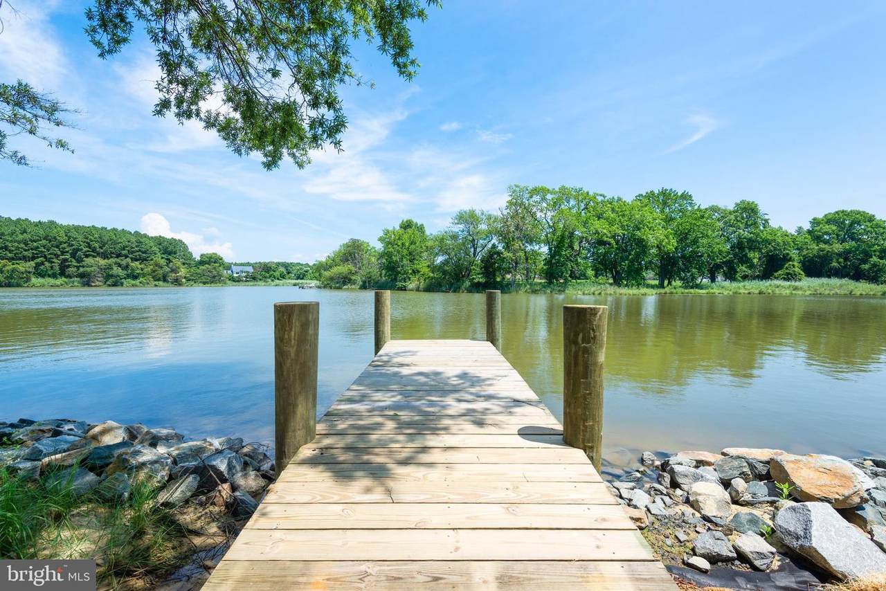 118 Lake Drive - Photo 1