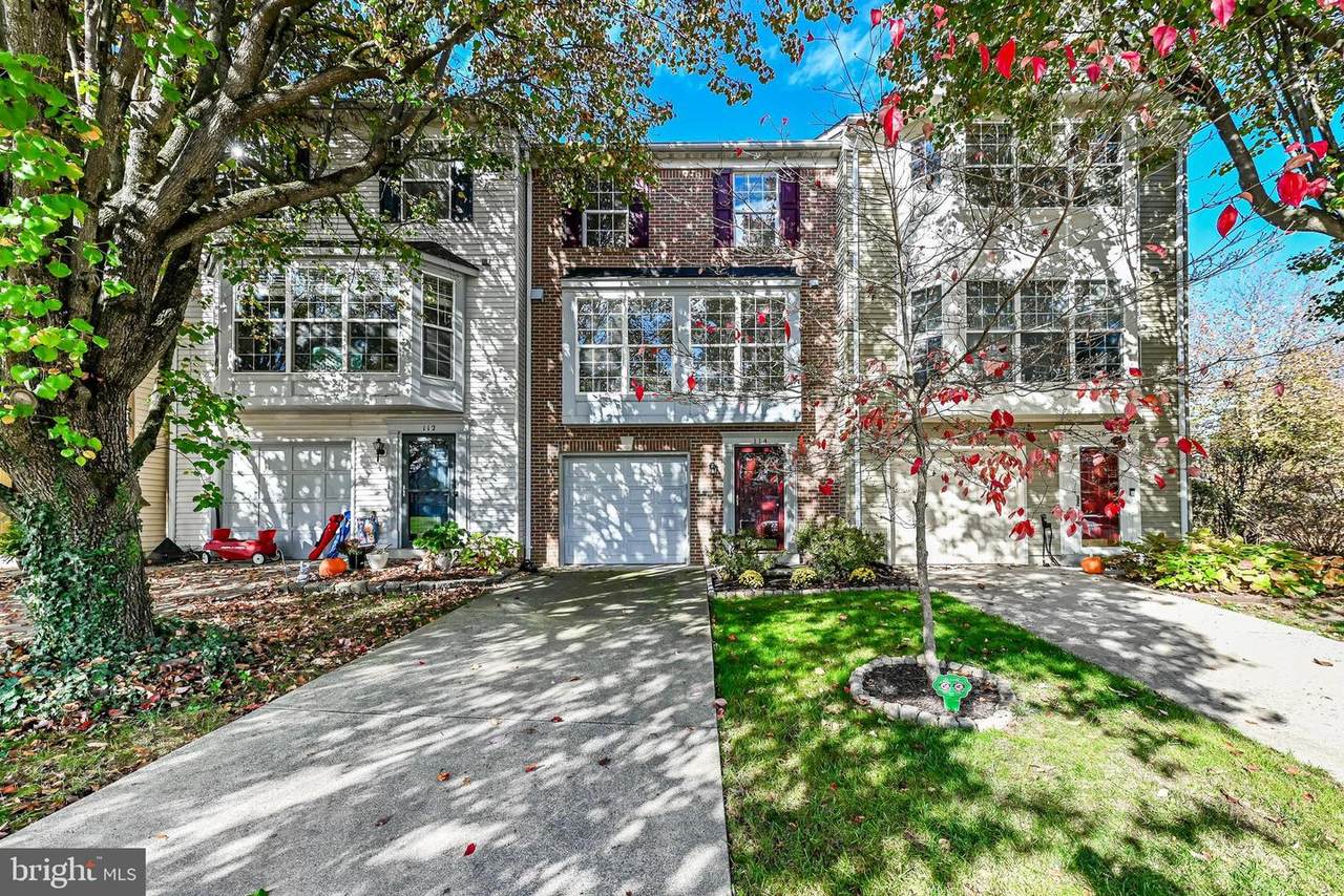 114 Hampshire Square - Photo 1