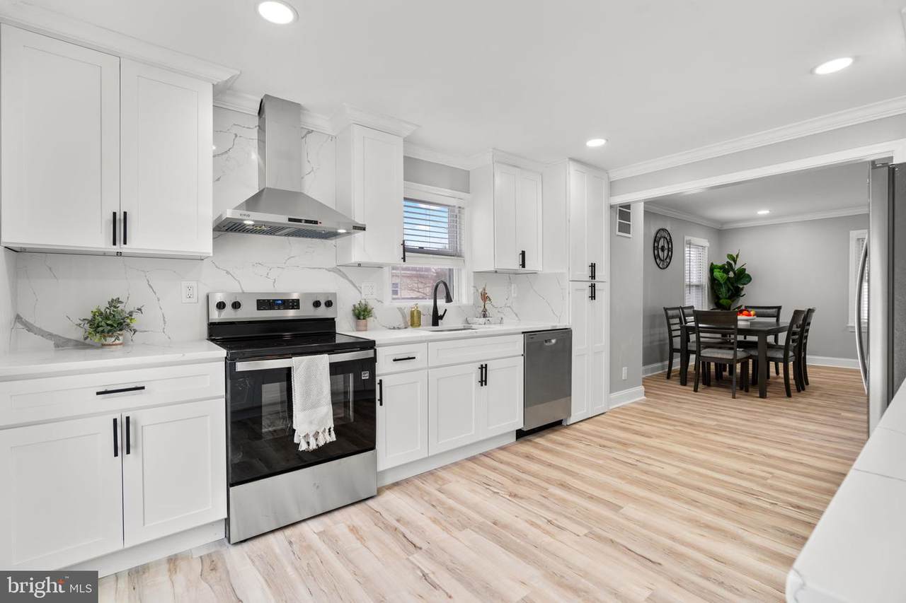 10530 Scaggsville Road - Photo 1