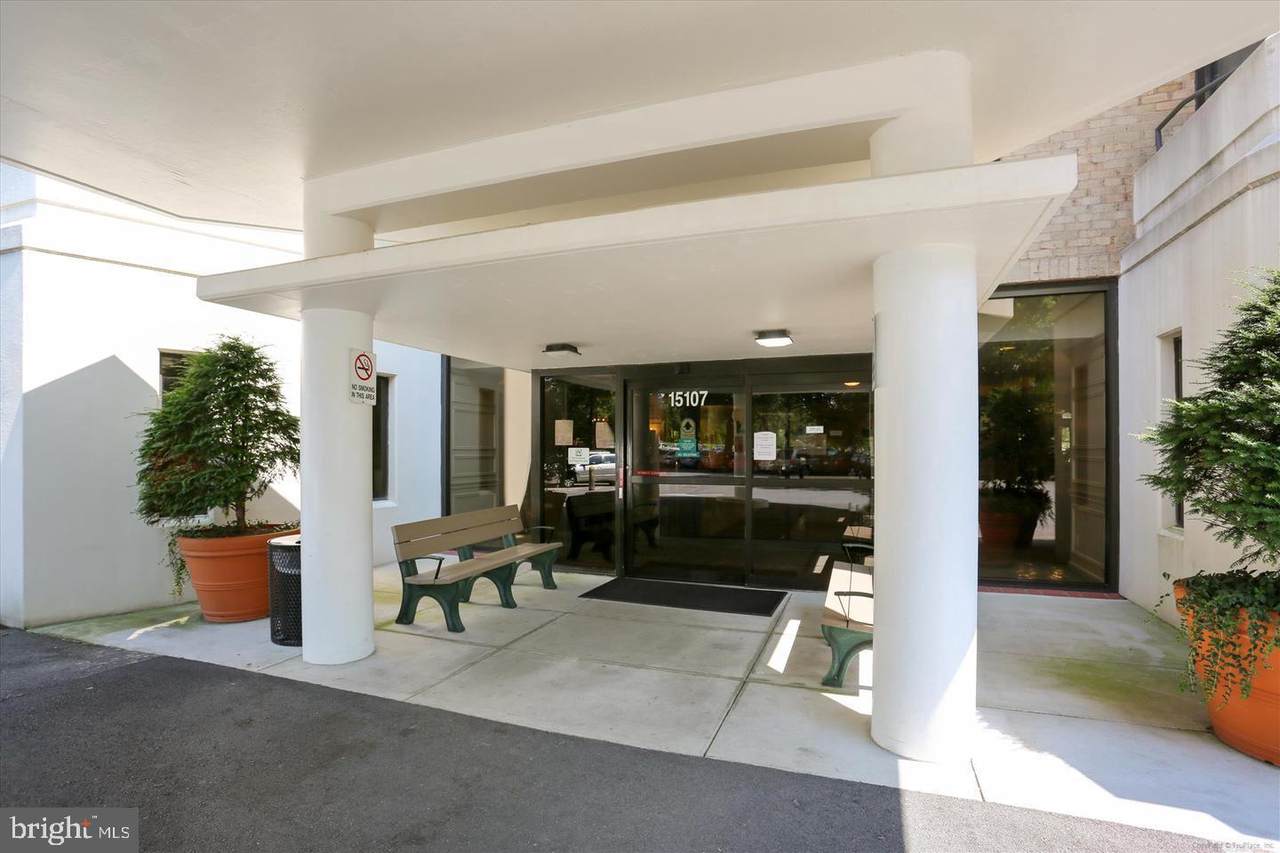 15107 Interlachen Drive - Photo 1