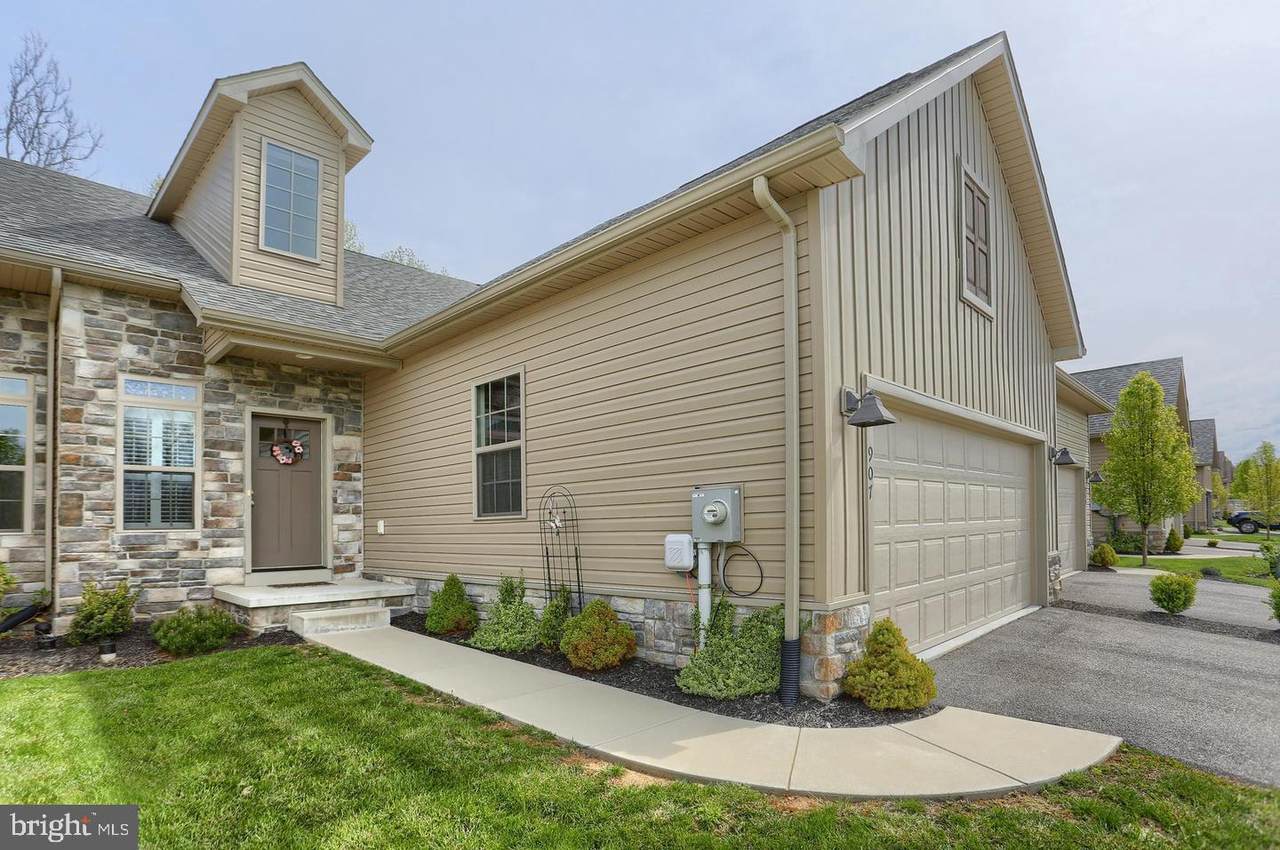 907 Quail Run Drive - Photo 1