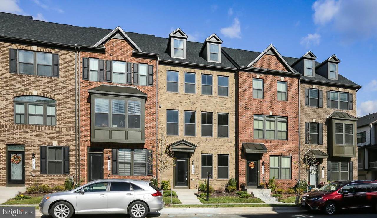 43494 Apple Orchard Square - Photo 1