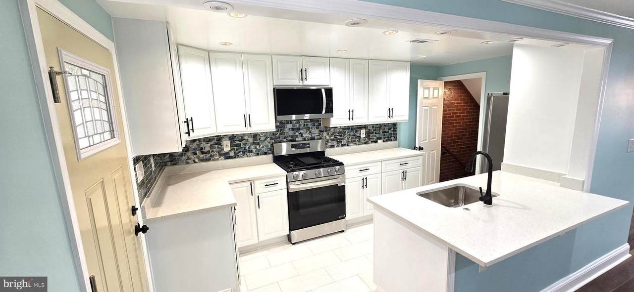 5528 Bucknell Road - Photo 1