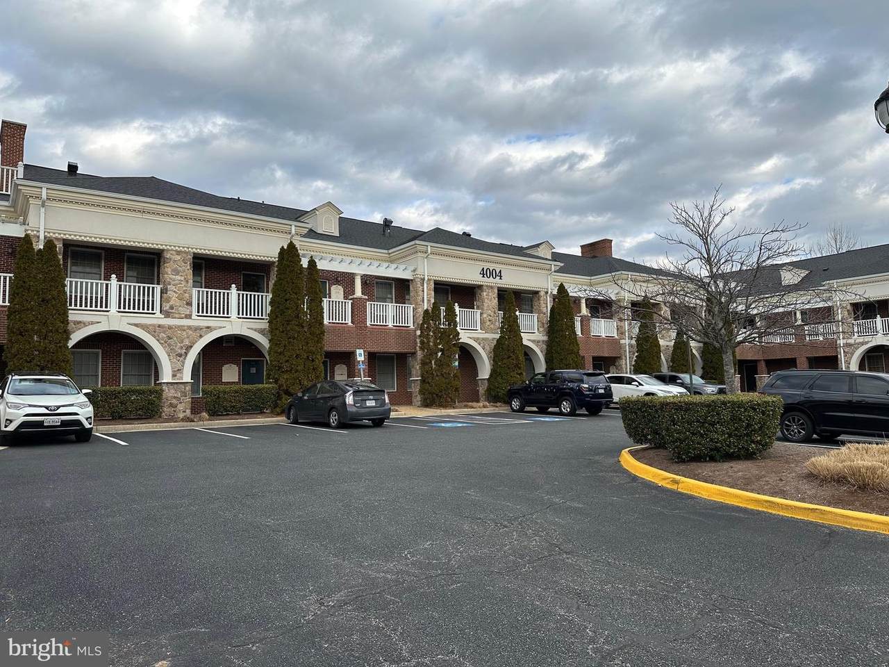 4004 Genesee Place - Photo 1