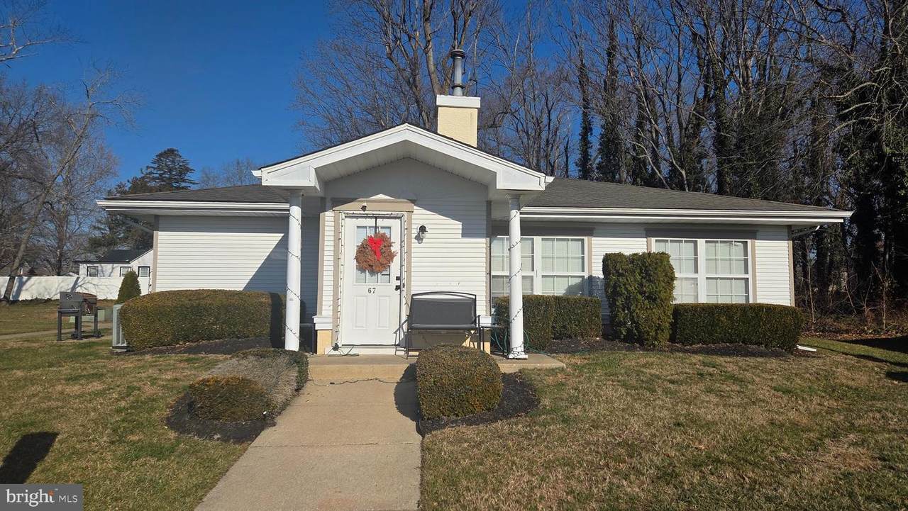 2139 Chestnut Avenue - Photo 1