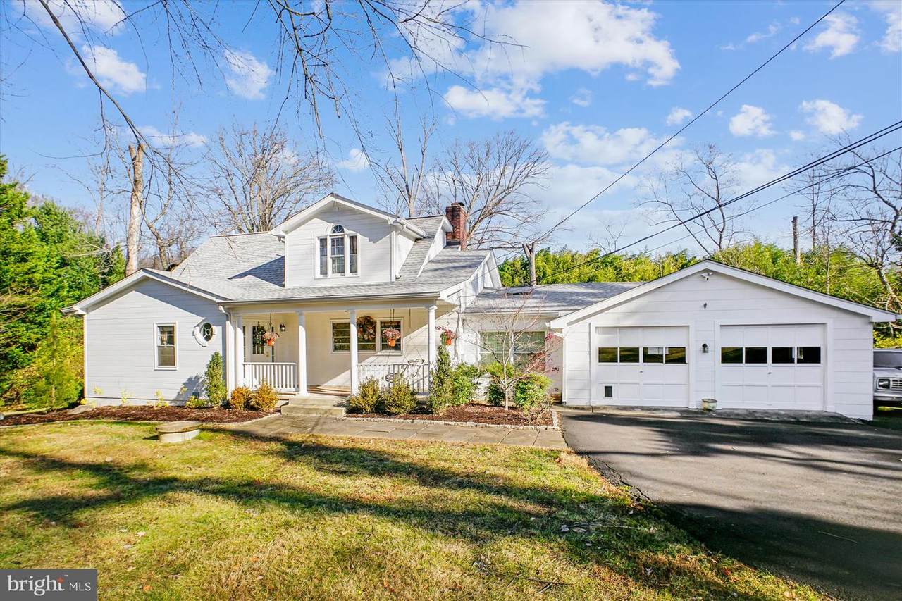 2627 Five Oaks Road - Photo 1