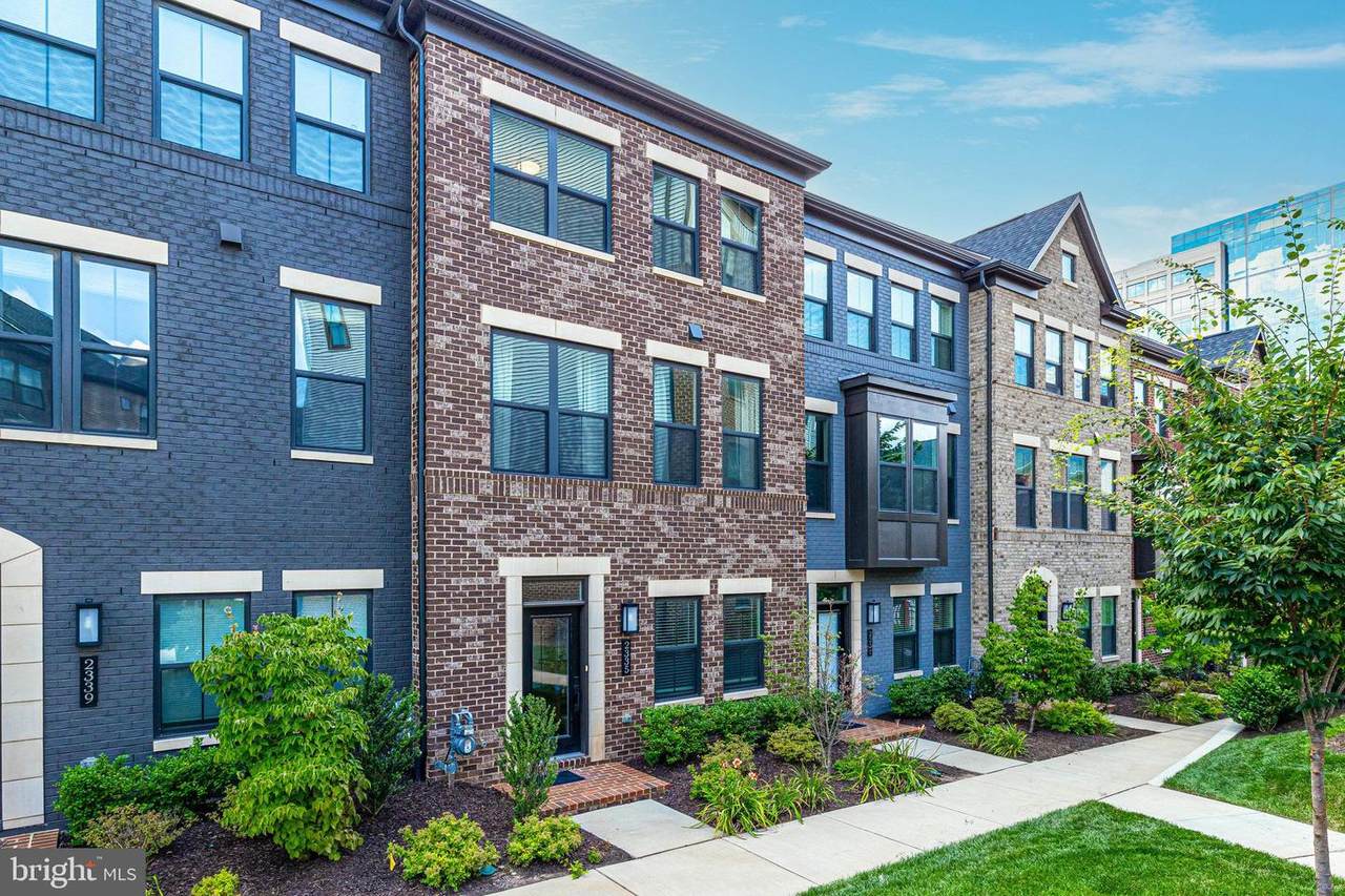 2335 Water Promenade Avenue - Photo 1