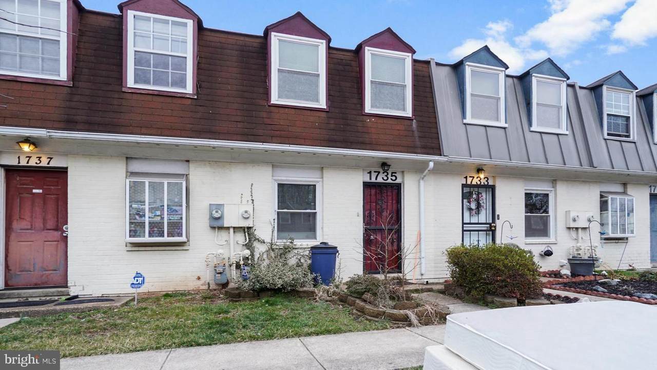 1735 Village Green Drive - Photo 1