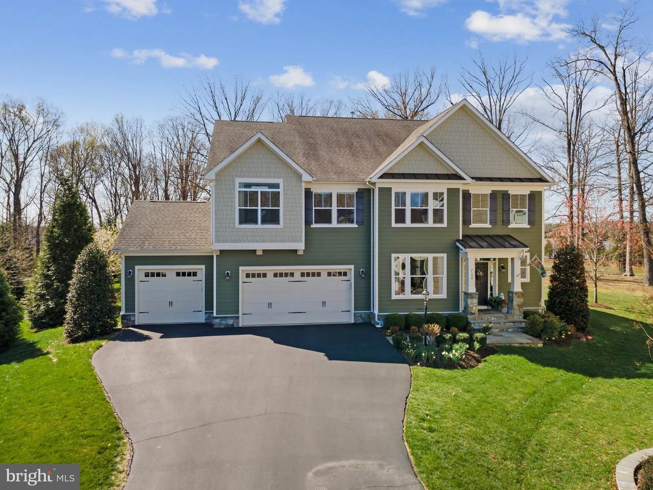 7148 Lake Drive - Photo 1