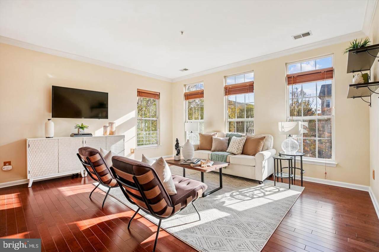 301-B Cross Green Street - Photo 1