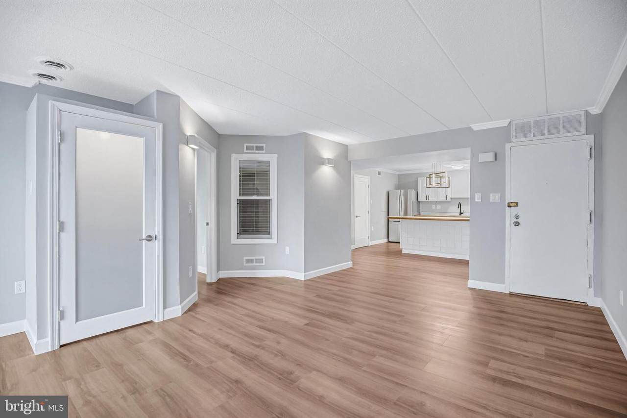 2605 Fort Farnsworth Road - Photo 1