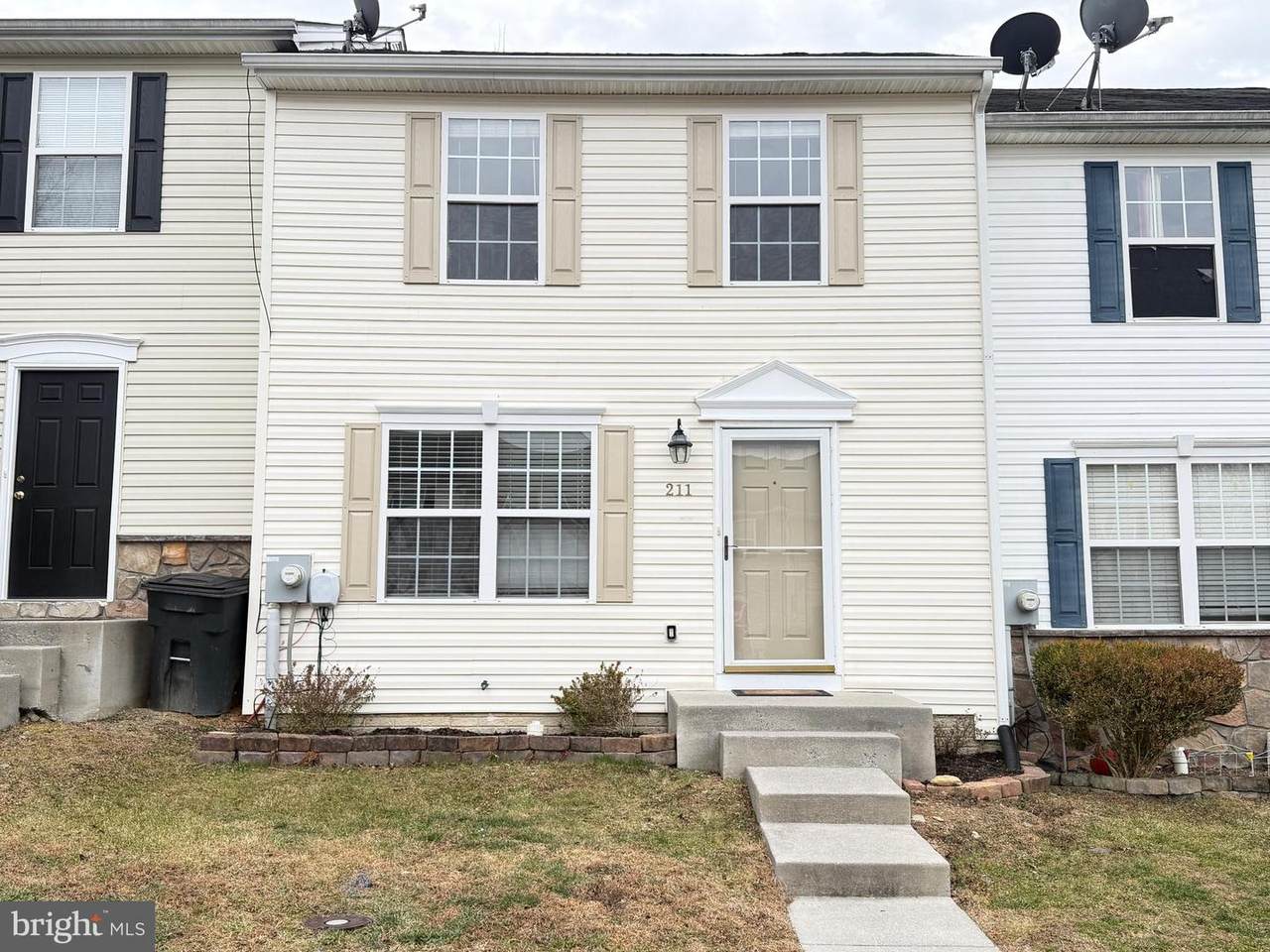 211 Eastside Lane - Photo 1