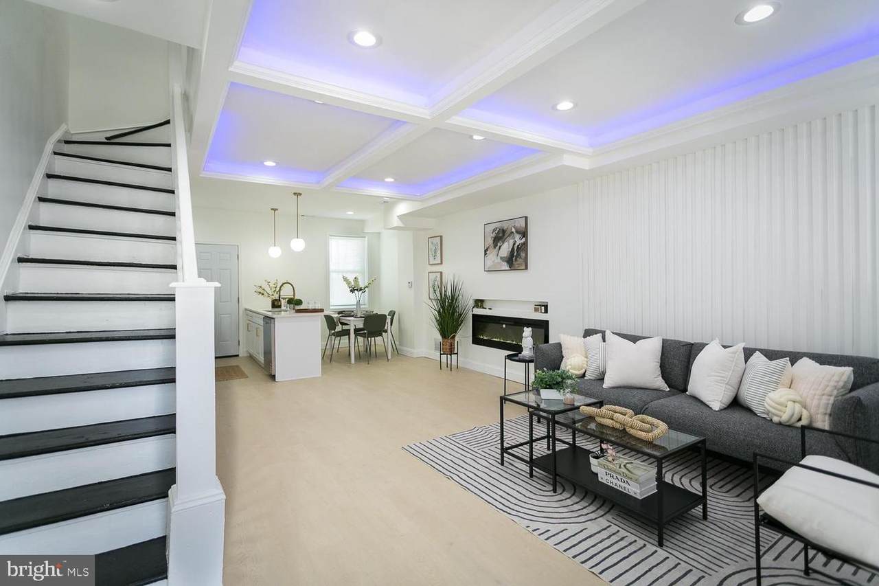 3729 Beehler Avenue - Photo 1