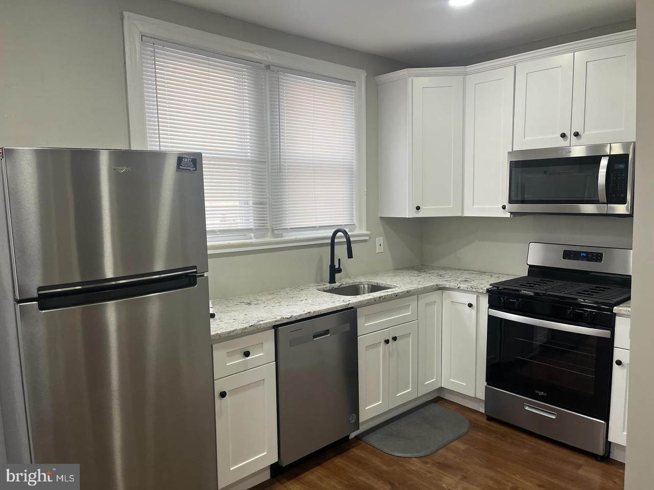 1251 Fletcher Street - Photo 1