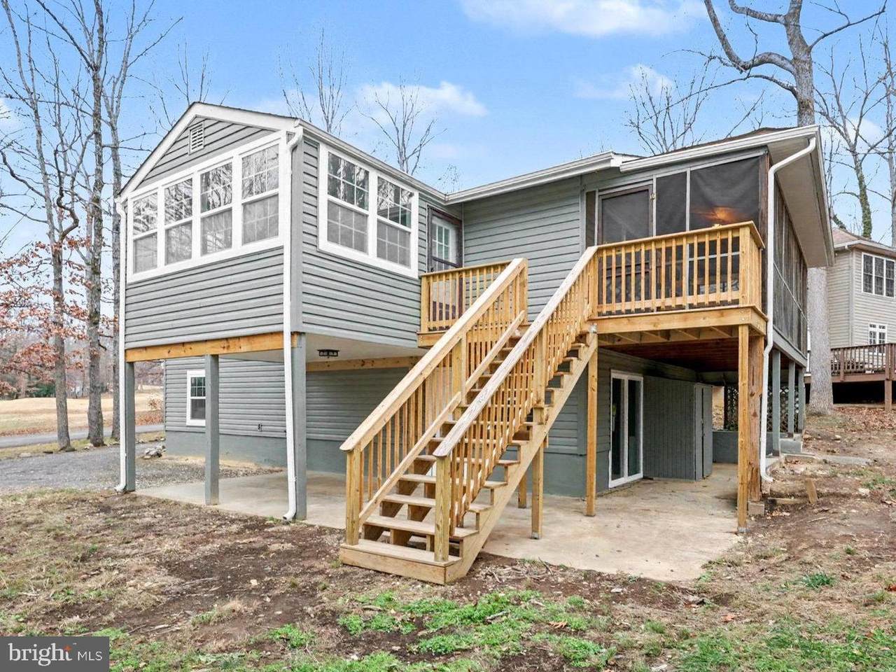 305 Green Street - Photo 1