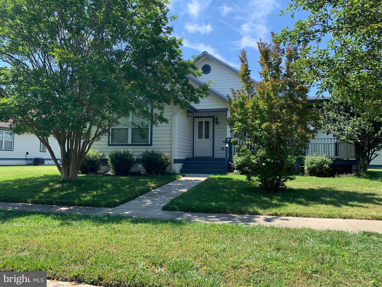 33697 Ashland Drive - Photo 1