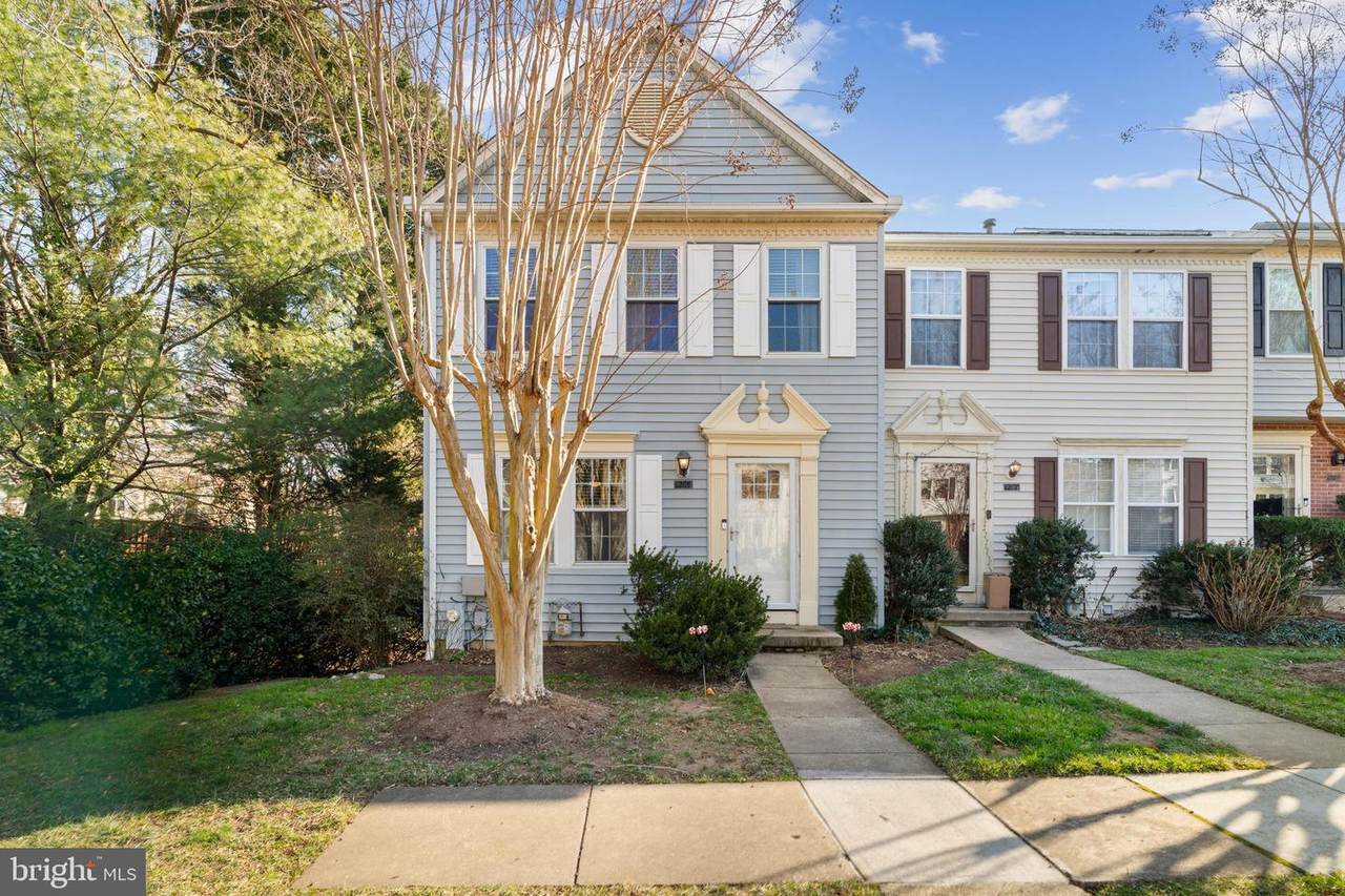 1205 Farley Court - Photo 1