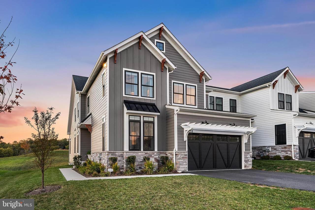 318 Morris Street - Photo 1