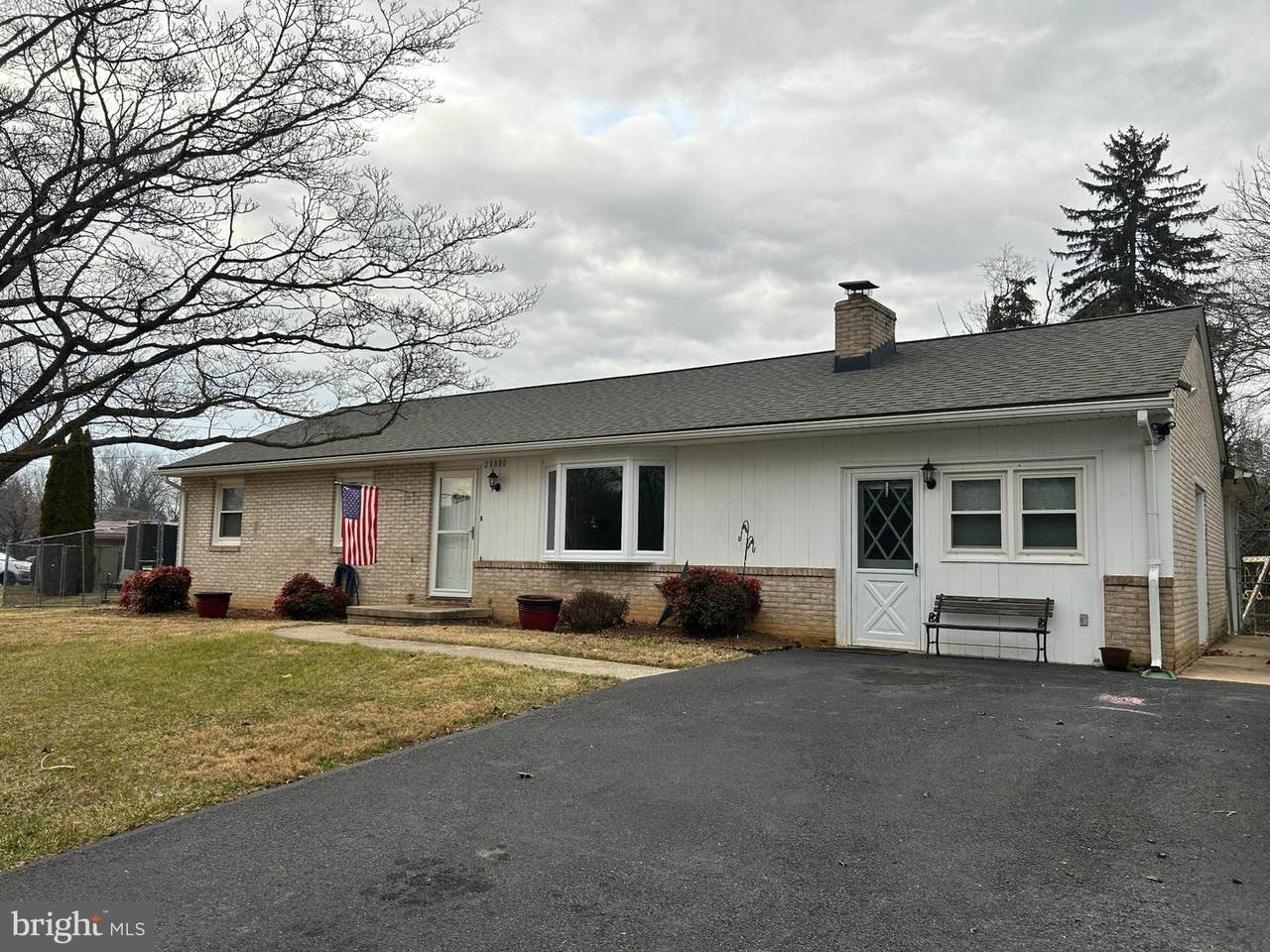 20800 Emerald Drive - Photo 1