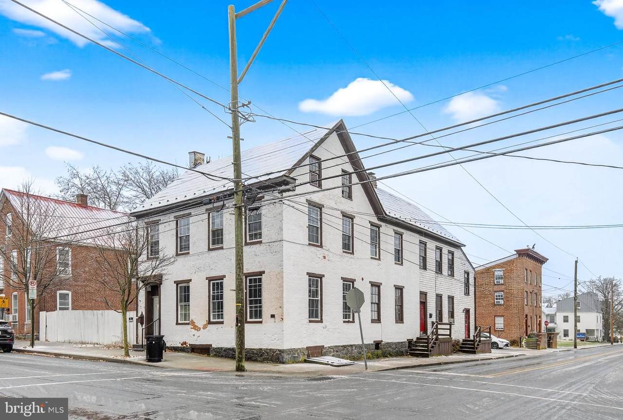 201 Washington Street - Photo 1