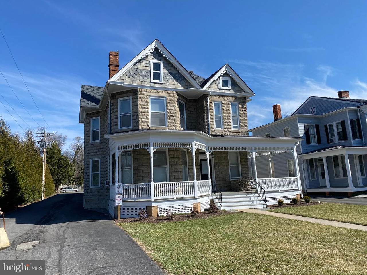 324 Amherst Street - Photo 1