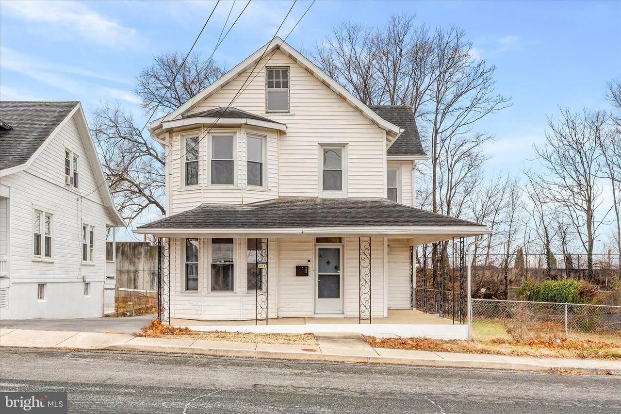 421 Washington Street - Photo 1