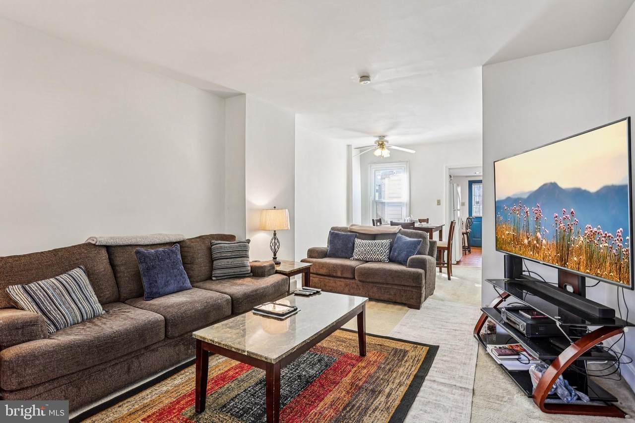 102 Poplar Street - Photo 1