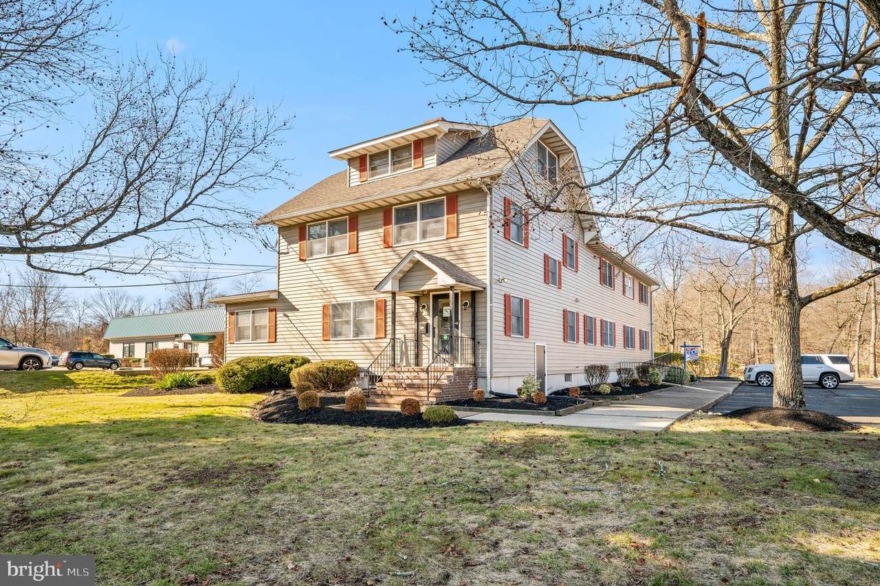 300 Trenton Avenue - Photo 1