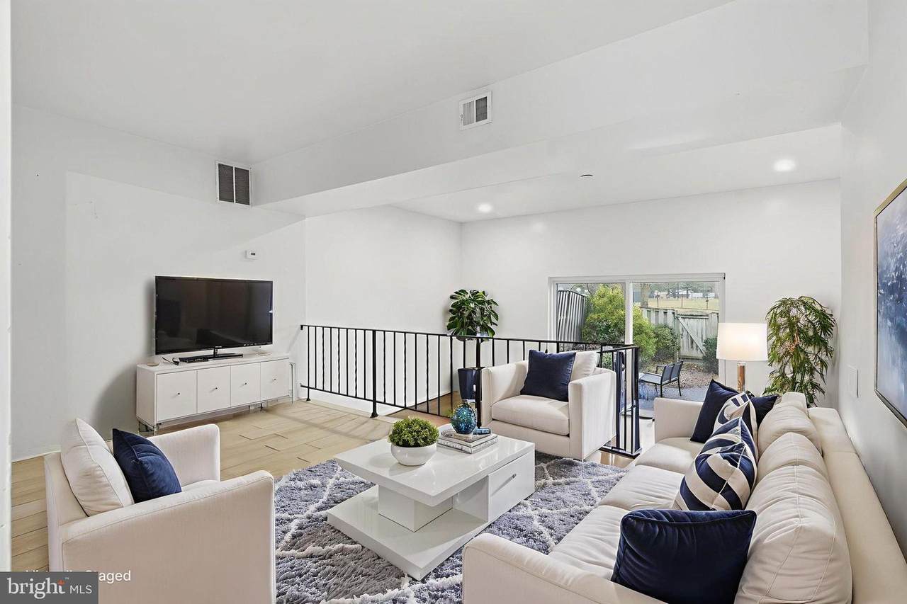 11072 Berrypick Lane - Photo 1